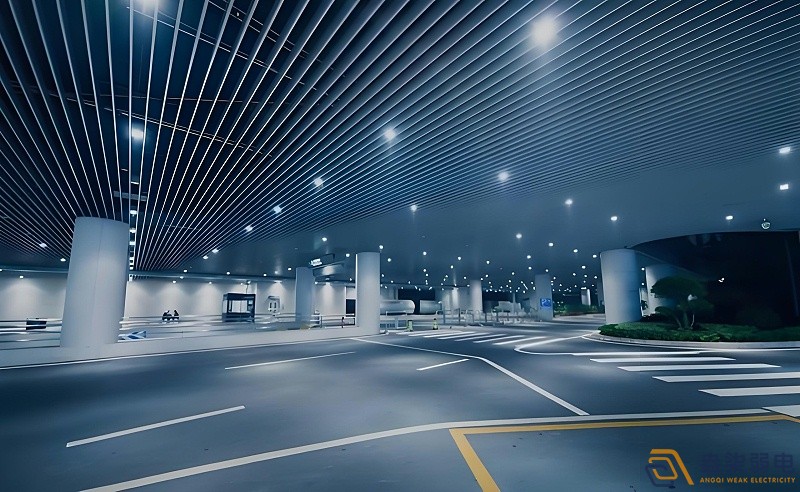 在地下車庫，看燈光如何綠色“智”變？