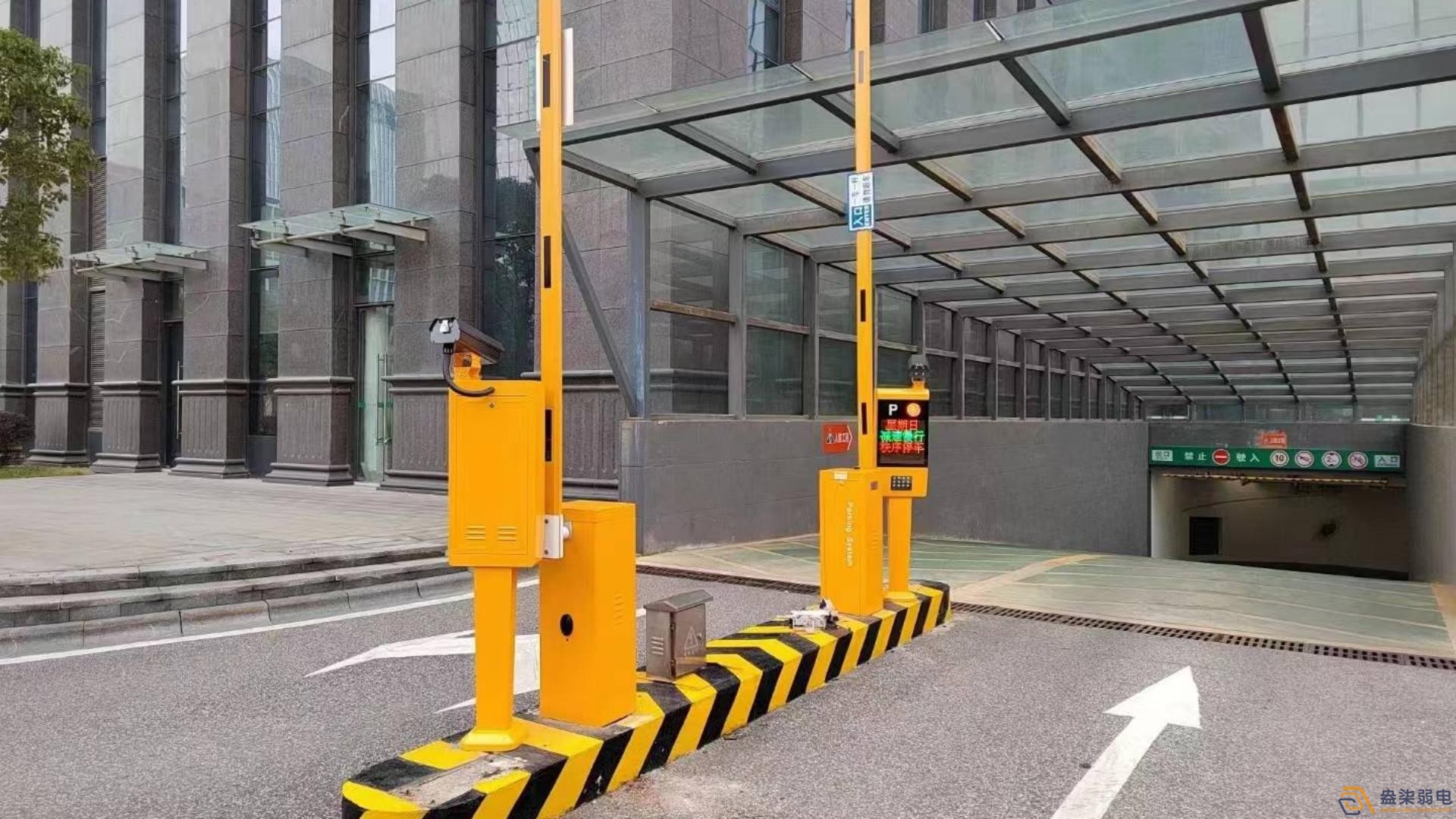 停車場(chǎng)地感線圈防砸系統(tǒng)多少錢一套？