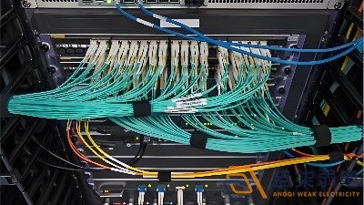 工廠PoE供電弱電系統(tǒng)，簡(jiǎn)化布線提升運(yùn)維效率