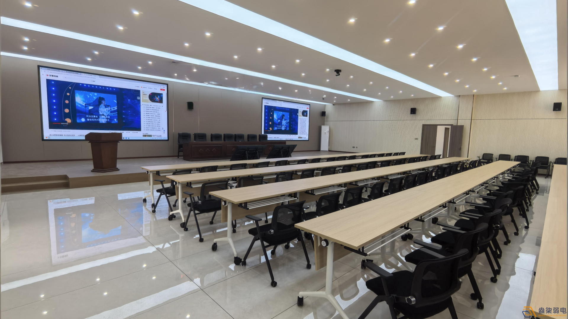 化工廠會議室大屏選擇需要注意什么？