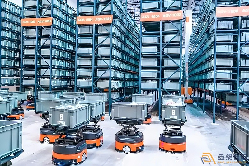 倉庫物流機(jī)器人可以節(jié)約多少成本？