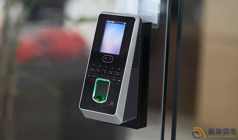 無線門禁系統(tǒng)—無需布線，輕松一刷