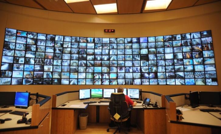 弱電工程公司：一般多少路監(jiān)控?cái)z像頭才需要核心交換機(jī)？