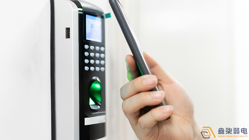 小區(qū)門(mén)禁卡如何錄入NFC？