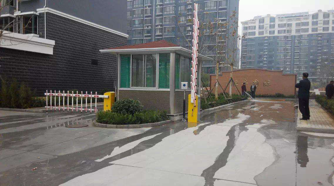 成都安防監(jiān)控系統(tǒng)帶你了解，小區(qū)停車場管理系統(tǒng)