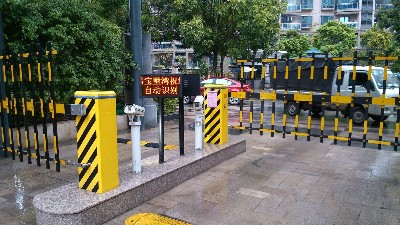 什么是智慧小區(qū)月卡型停車管理系統(tǒng)？