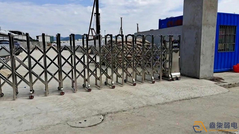 工廠伸縮門的自動(dòng)化功能怎么實(shí)現(xiàn)？